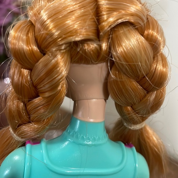 Disney Frozen, Anna- barbie - Picture 2 of 5